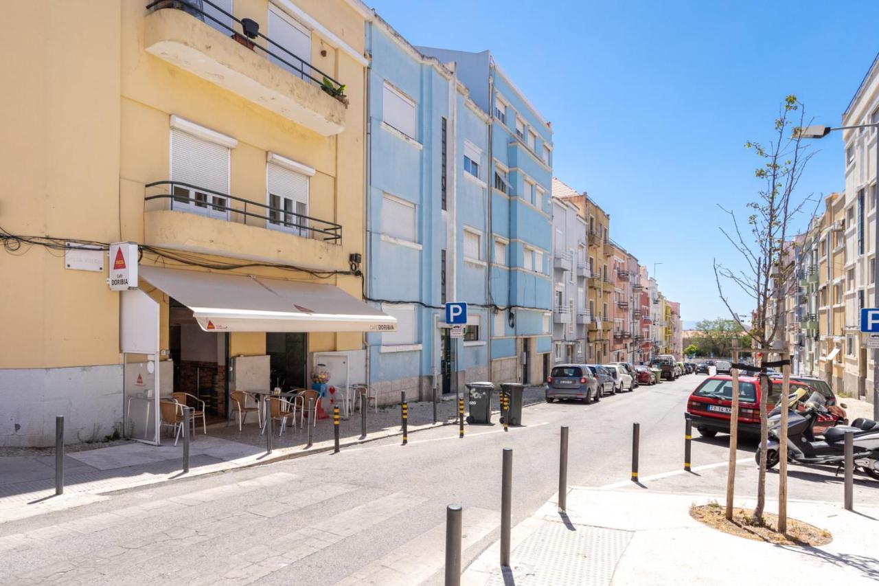 Akicity Penha Bold * Lissabon